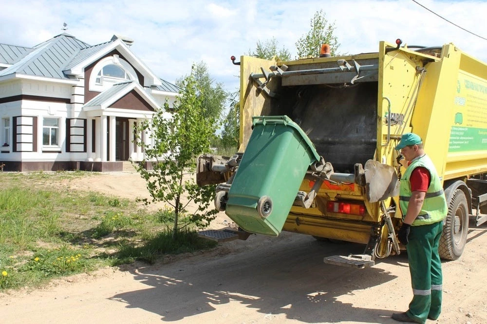 Вывоз мусора с дачи СНТ в Люберцах от ПроМусор — вывоз дачного и садового мусора, цена от 1736 руб