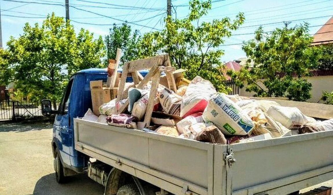 Вывоз мусора Газелью в Люберцах в октябре